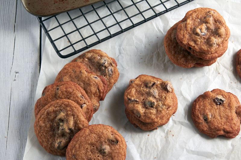 Overnight Chocolate Chip Cookies by The Messy Baker