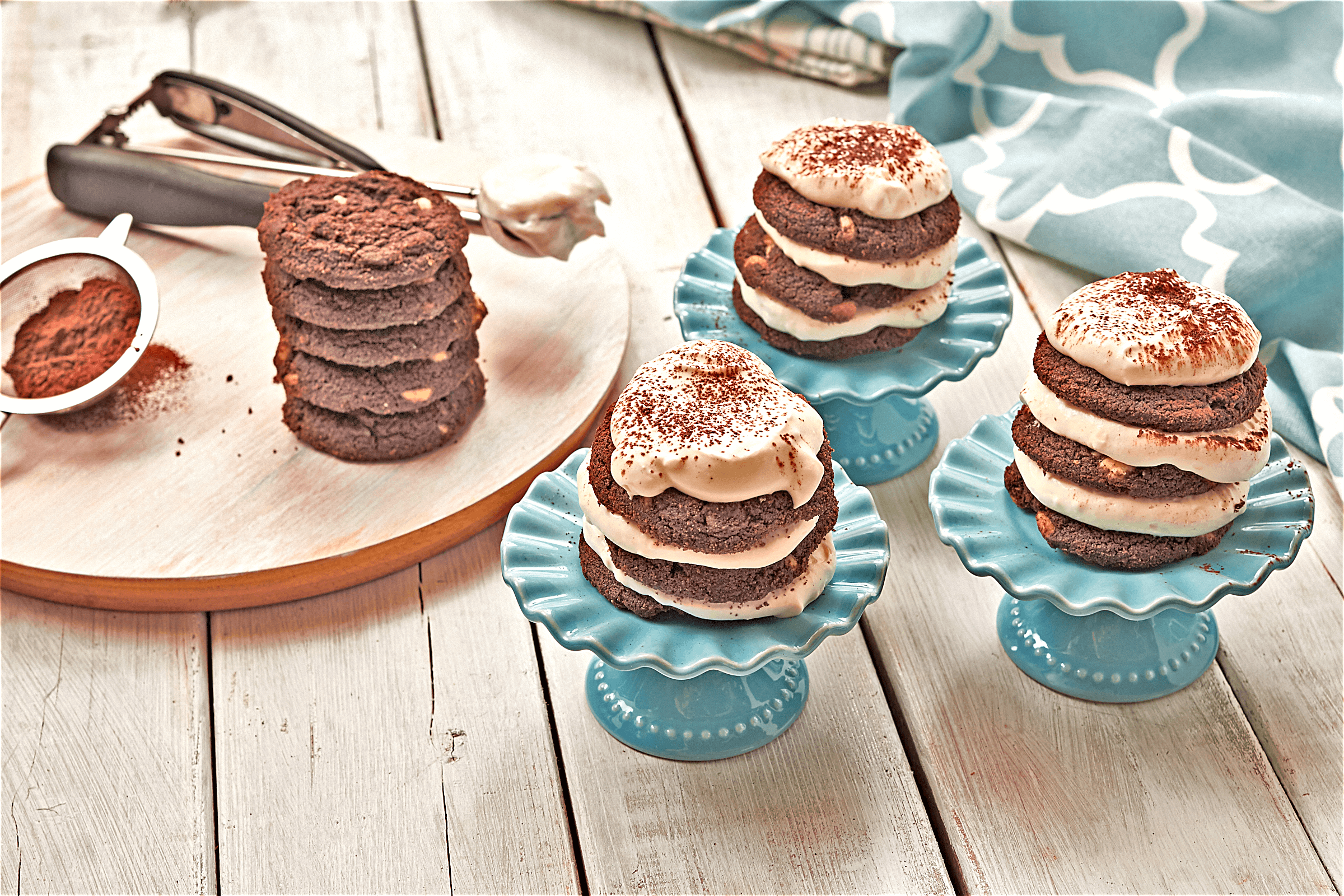 Mini Icebox Cakes by The Messy Baker