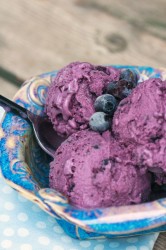 Blueberry Buttermilk Ice Cream - TheMessyBaker.com