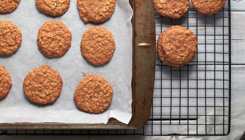 Crisp Oatmeal Cookies - landscape