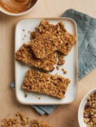 3-Ingredient Nutty Granola Bars